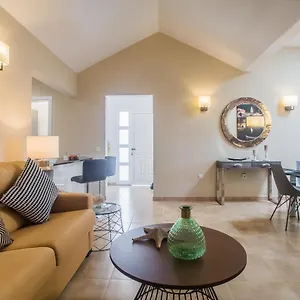 Jaira Villa